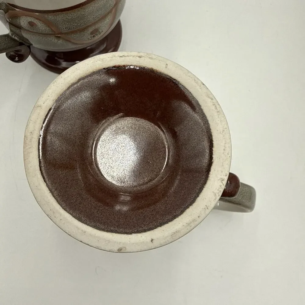 2 Vtg Stoneware Pottery Glaze Footed Brown & Greenish Gray Studio Clay Mugs Read